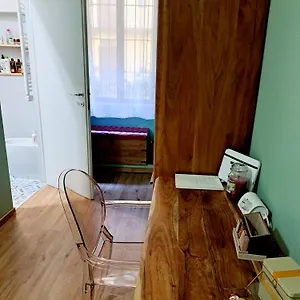 2 Via Fabio Mangone Apartman