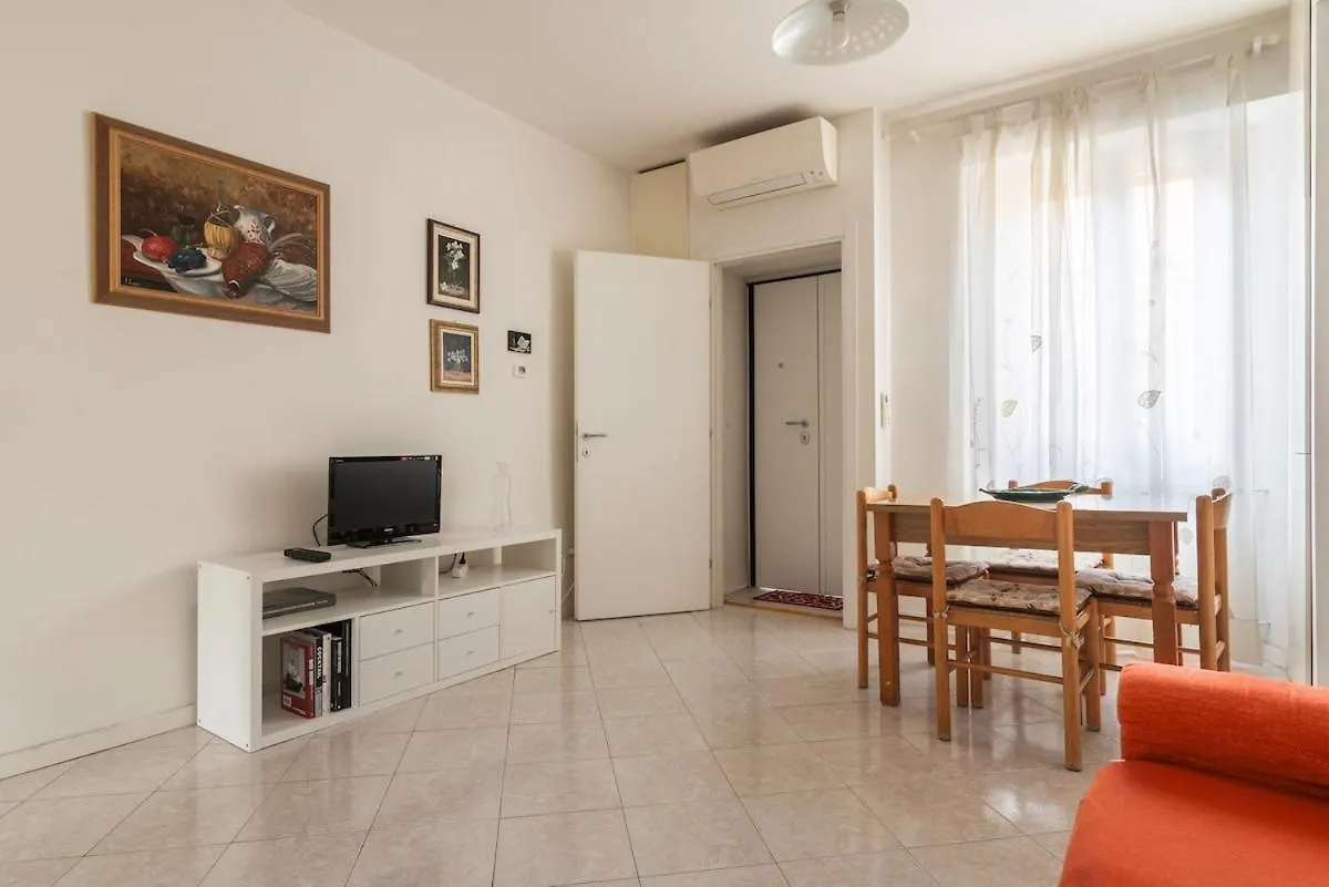 Appartement Casati26 Bilocale In Repubblica Porta Venezia à Milan 0*,